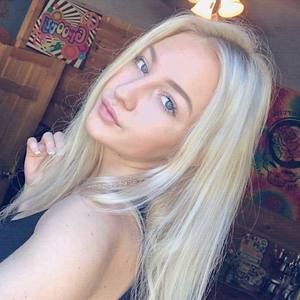 Meet your Posher, Rachael